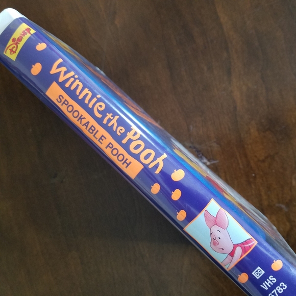 Winnie the Pooh Spookable Pooh (VHS 1996) Disney - Picture 2 of 7